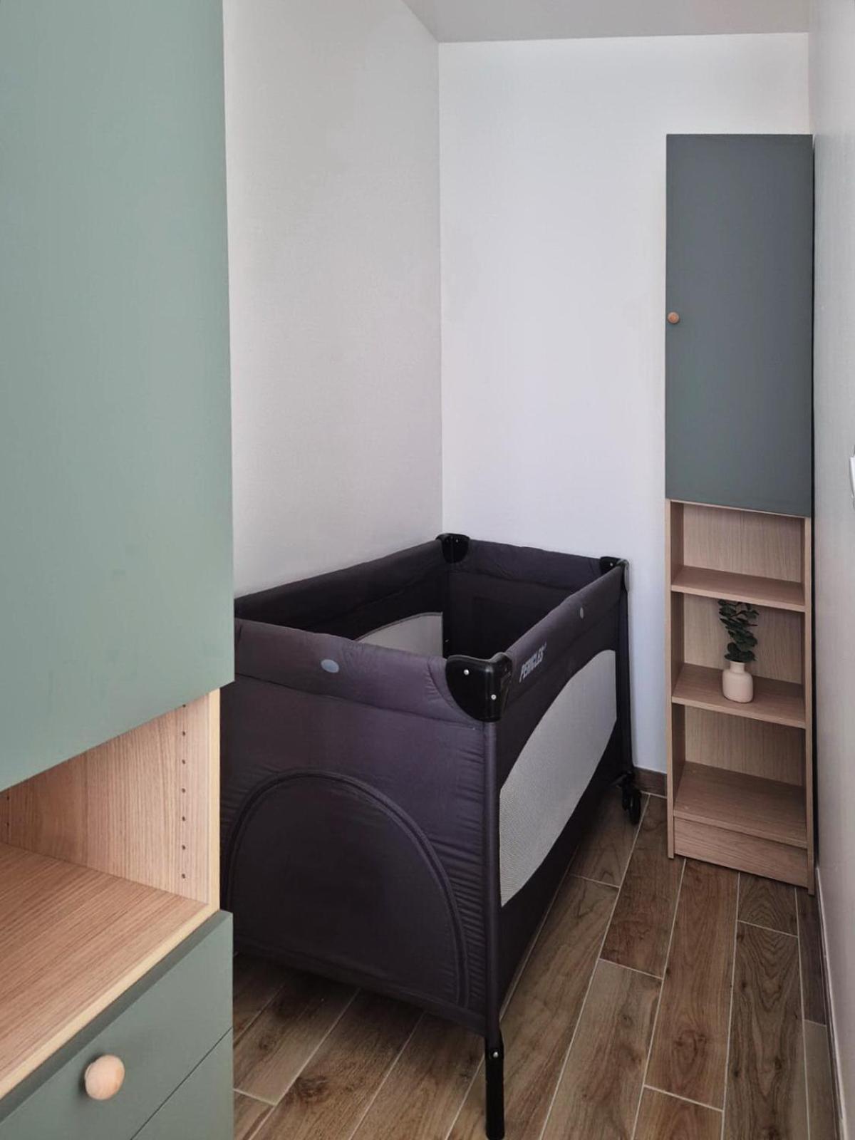 Ticya Lodge 10 Minutes Parc Disneyland Maison Neuve Independante Jusqu'A 5 Voyageurs Lit Bebe 2 Places Parking Ferme 伊斯勒勒维莱努瓦 外观 照片