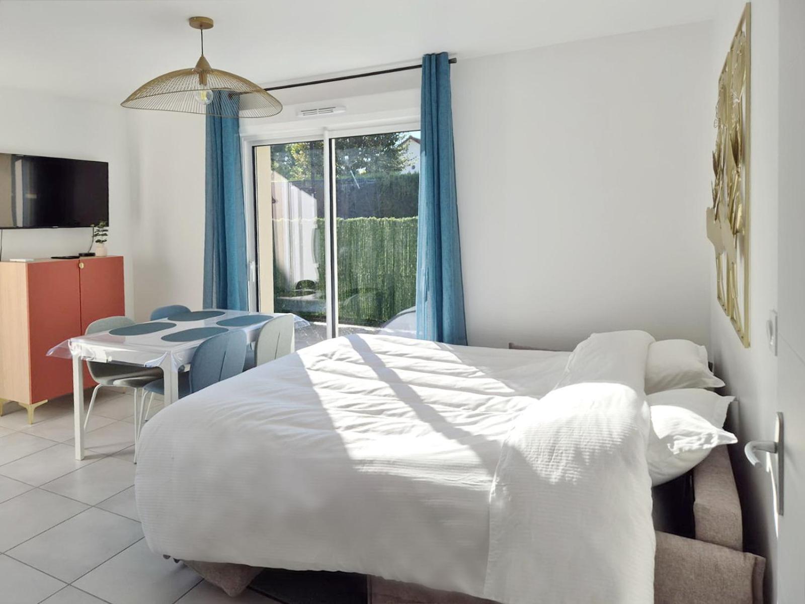 Ticya Lodge 10 Minutes Parc Disneyland Maison Neuve Independante Jusqu'A 5 Voyageurs Lit Bebe 2 Places Parking Ferme 伊斯勒勒维莱努瓦 外观 照片