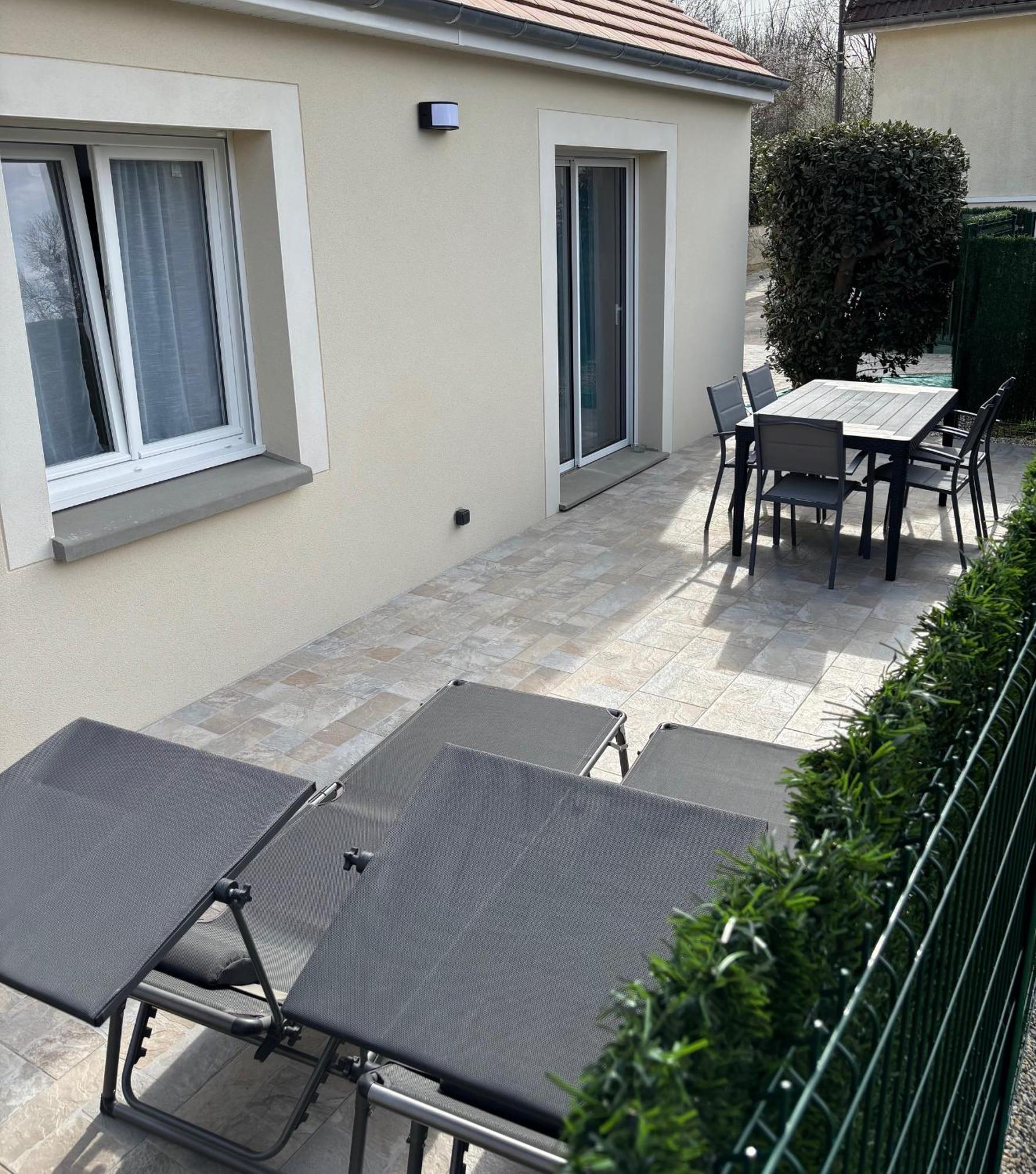 Ticya Lodge 10 Minutes Parc Disneyland Maison Neuve Independante Jusqu'A 5 Voyageurs Lit Bebe 2 Places Parking Ferme 伊斯勒勒维莱努瓦 外观 照片